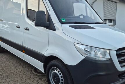 Mercedes-Benz Sprinter 85.000 km 26.399 &euro; Düsseldorf 40591