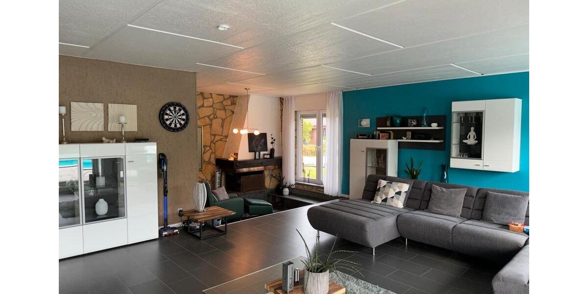 Leben auf einer Ebene-Bungalow mit Garage, Pool & Wohlfühlgarten 2 zimmer