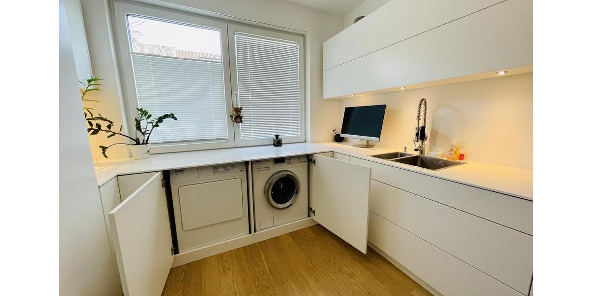 Designer Maisonette-Wohnung nähe Zoopark mit Blick ins Grüne, Fussbodenheizung, Kamin, Terrasse 5 zimmer