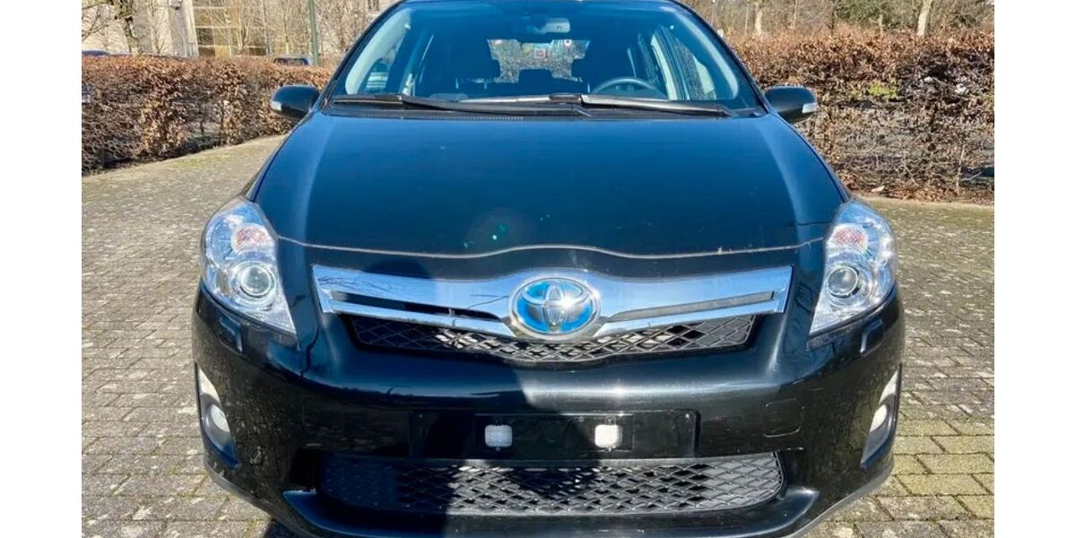 Toyota Auris 92.000 km 12.500 &euro; Ratingen 40880