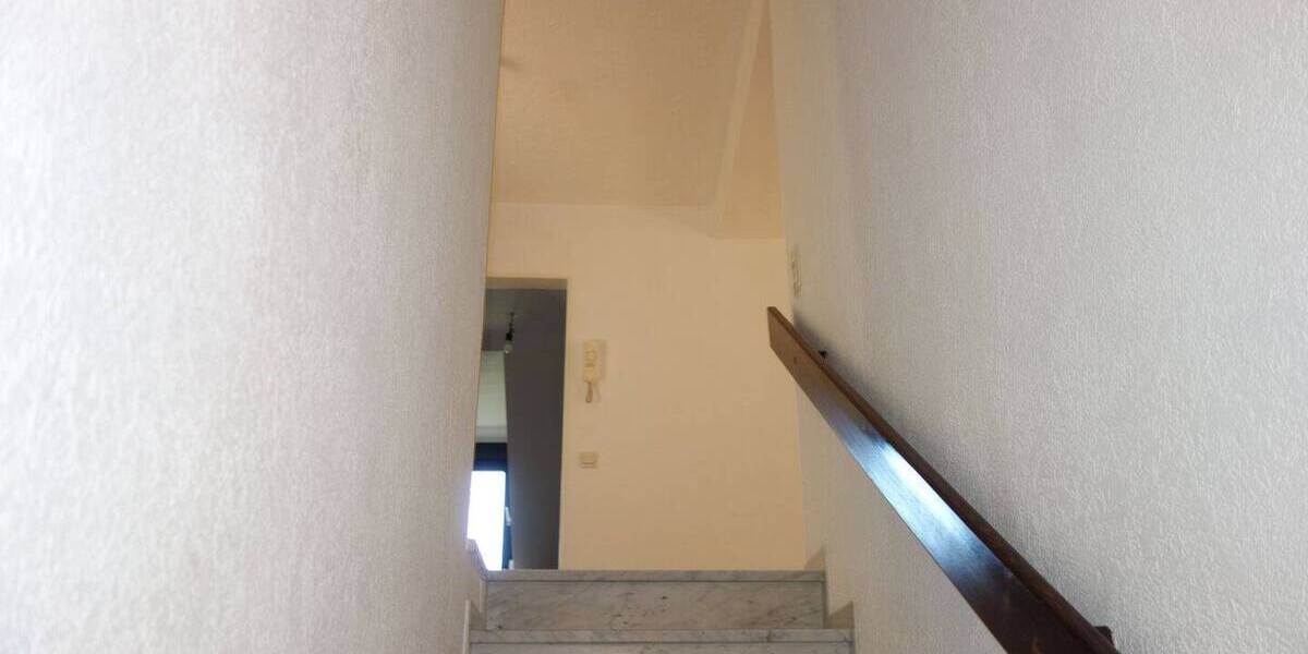 Mehrfamilienhaus, Wohnhaus Düsseldorf Hubbelrath - 7 Zimmer, 237 m&sup2;, 870.000&euro; | Angebot:26417364