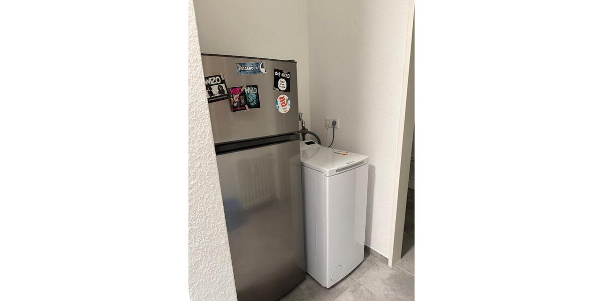 Schöne renovierte Wohnung mit Balkon zimmer