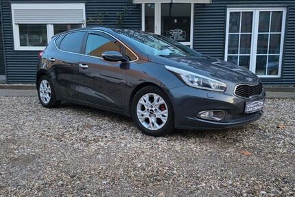 Kia ceed / Ceed 152.250 km 8.990 &euro; Duisburg 47057