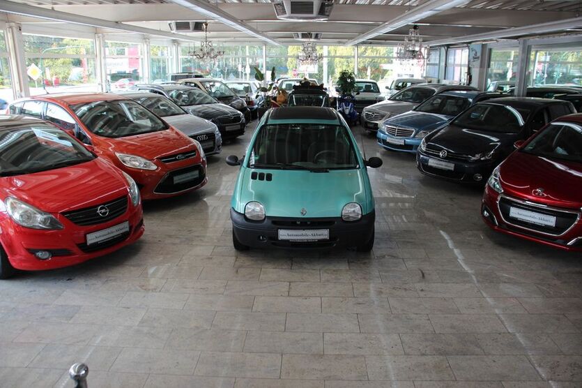 Renault Twingo 120.000 km 1.990 € Essen 45356