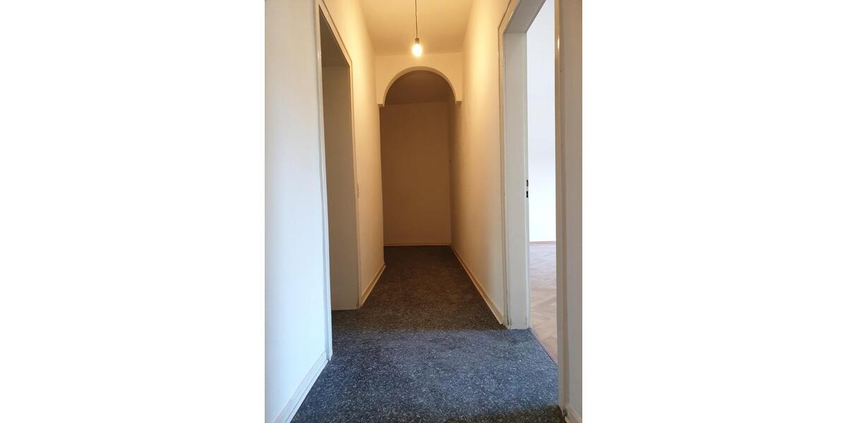 Etagenwohnung Duisburg Mittelmeiderich - 5 Zimmer, 159 m&sup2;, 1.110&euro; | Angebot:25163793