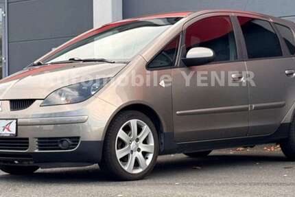 Mitsubishi Colt 180.000 km 2.499 &euro; Muelheim An Der Ruhr 45475