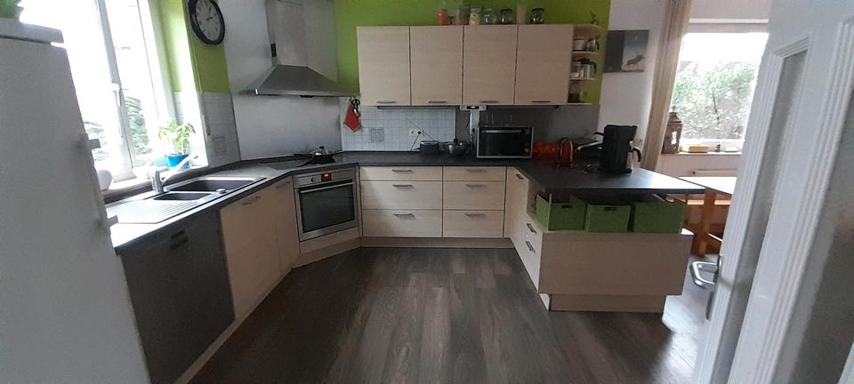 Reihenhaus Krefeld Gartenstadt - 7 Zimmer, 163 m&sup2;, 1.630&euro; | Angebot:24817348