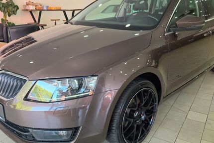 Skoda Octavia 133.000 km 6.999 &euro; Recklinghausen 45661