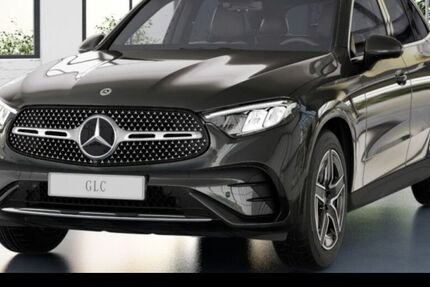 Mercedes-Benz GLC 200 12.038 km 51.490 &euro; Düsseldorf 40470