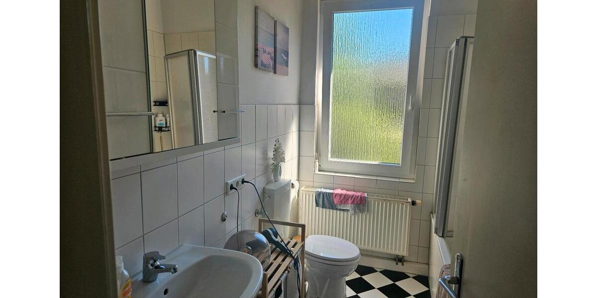 Etagenwohnung Krefeld Gartenstadt - 3 Zimmer, 91 m&sup2;, 1.090&euro; | Angebot:26397864