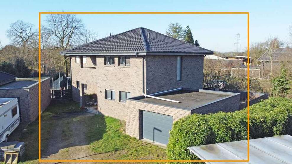 Haus zum Kaufen in Voerde 695.000 € 191 m²