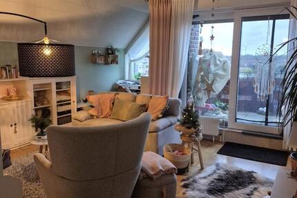 Gemüliche 2 Zimmer Dachgeschosswohnung mit 2 Balkonen in Voerde 2 zimmer