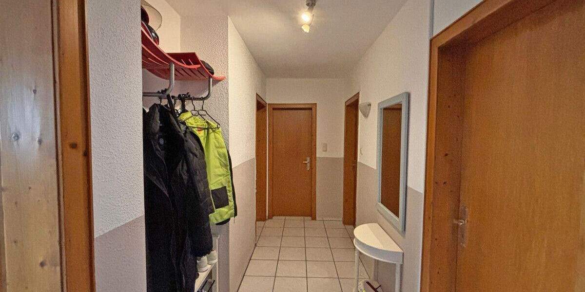 Mehrfamilienhaus, Wohnhaus Voerde Spellen - 6 Zimmer, 165 m&sup2;, 395.000&euro; | Angebot:25278709