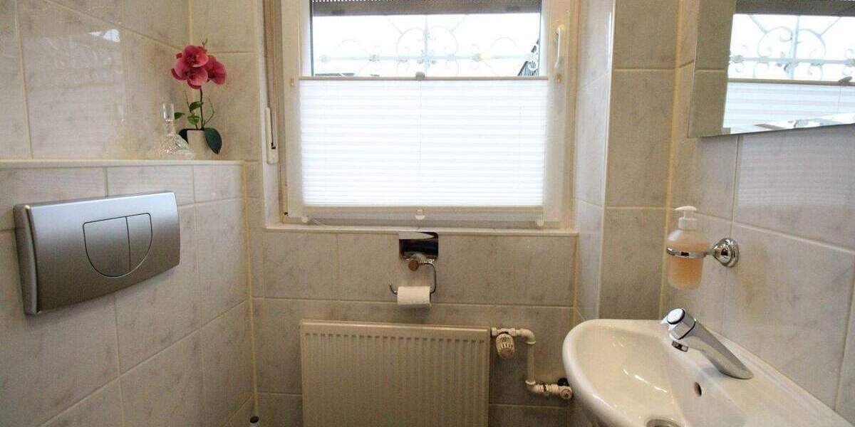 Einfamilienhaus Meerbusch Osterath - 4 Zimmer, 167 m&sup2;, 850.000&euro; | Angebot:25425426