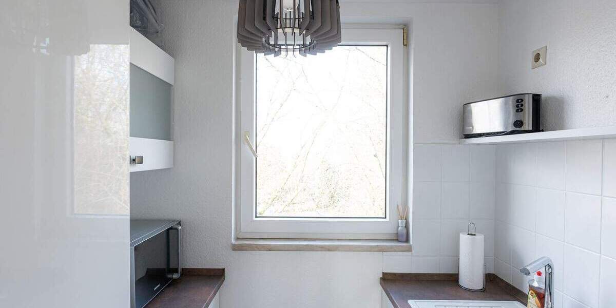 Möblierte Wohnung mit Einbauküche und Waschtrockner 1 zimmer