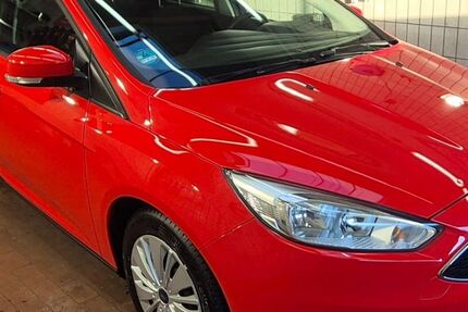 Ford Focus 95.000 km 7.850 &euro; Duisburg 47138