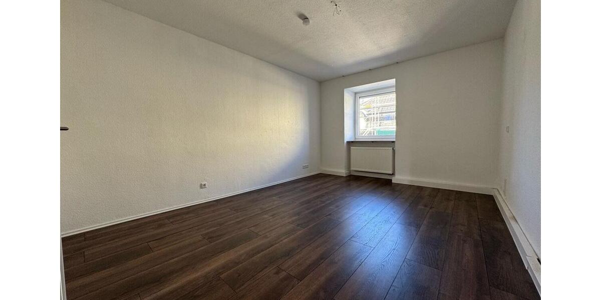 Dachgeschoßwohnung Herne - 3.5 Zimmer, 100 m&sup2;, 700&euro; | Angebot:25362210