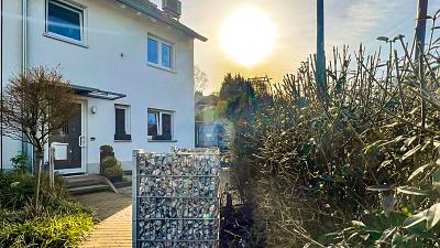 ENERGIE-A : PV, WALLBOX & GARTEN IN HATTINGEN - Haus Hattingen Blankenstein | Angebot:26230249