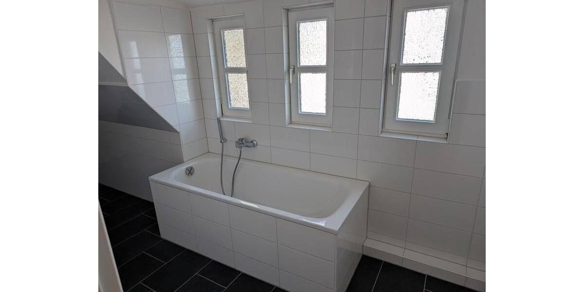 Etagenwohnung Gelsenkirchen Erle - 3.5 Zimmer, 77 m&sup2;, 643&euro; | Angebot:17801975