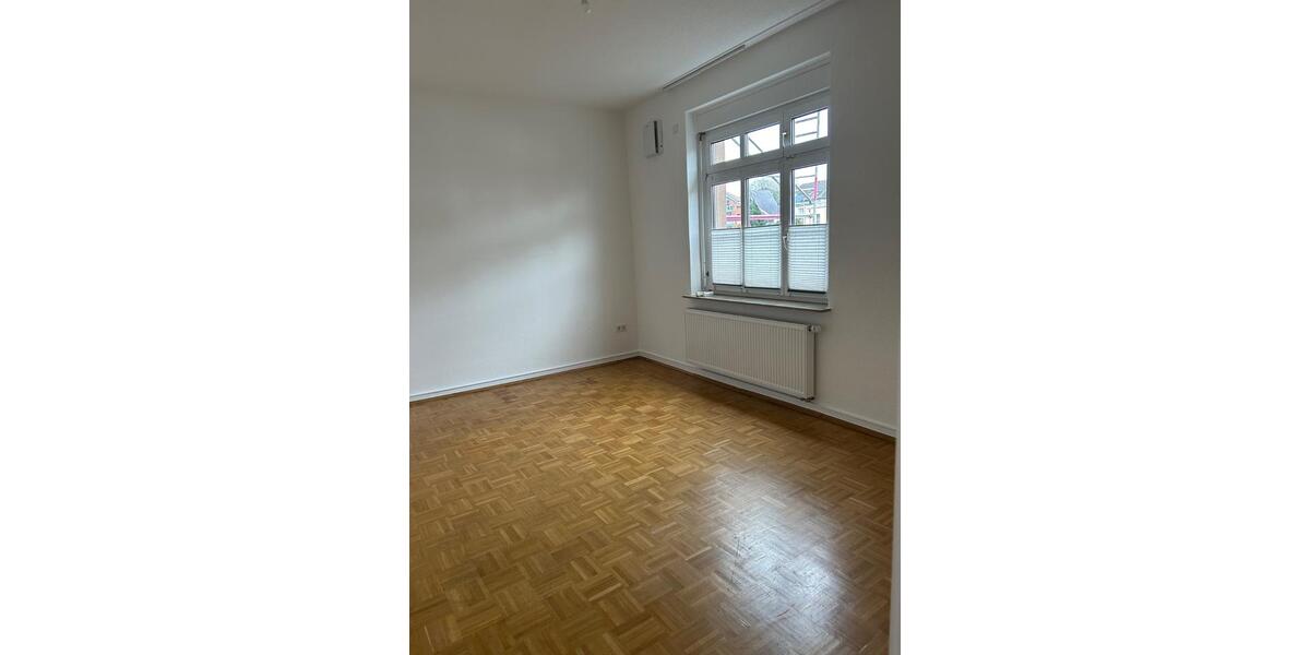 Erdgeschoßwohnung Rheinberg - 1.5 Zimmer, 38 m&sup2;, 380&euro; | Angebot:25417067