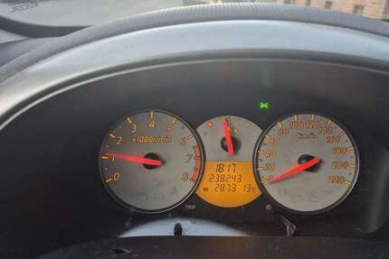 Nissan Micra 239.000 km 900 € Oberhausen 46149