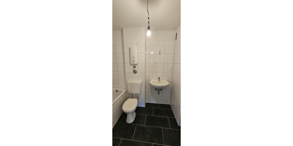 Etagenwohnung Oberhausen Rothebusch - 2 Zimmer, 63 m&sup2;, 489&euro; | Angebot:25418822