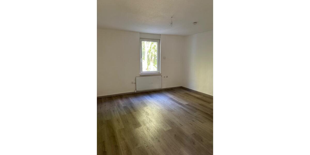 Etagenwohnung Essen Stadtbezirk VII - 3 Zimmer, 75 m&sup2;, 675&euro; | Angebot:26411560