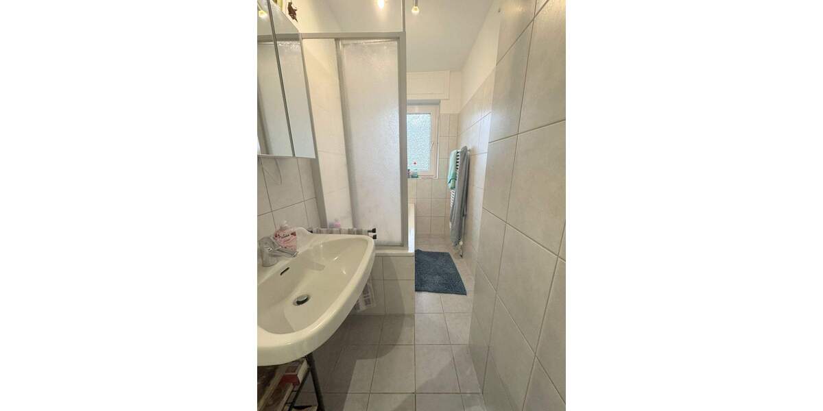 Etagenwohnung Essen Überruhr-Holthausen - 4 Zimmer, 77 m&sup2;, 189.000&euro; | Angebot:24112644