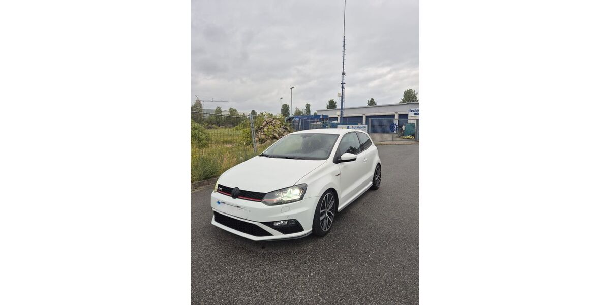 VW Polo 127.500 km 12.999 &euro; Hattingen 45525