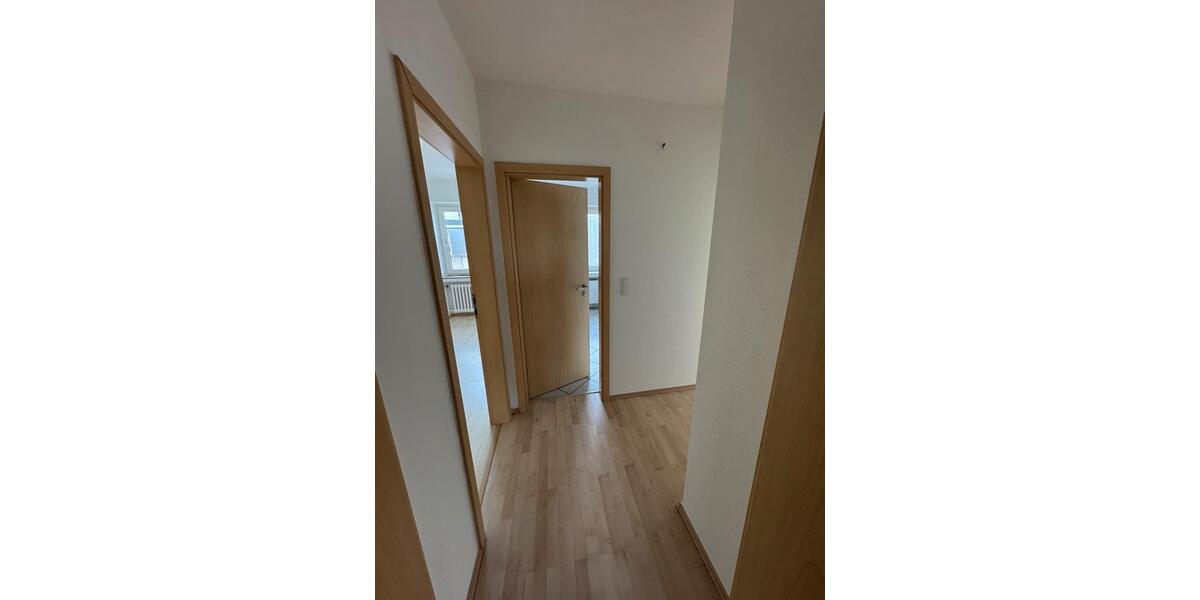 Etagenwohnung Moers Rheinkamp - 4 Zimmer, 95 m&sup2;, 890&euro; | Angebot:25616652
