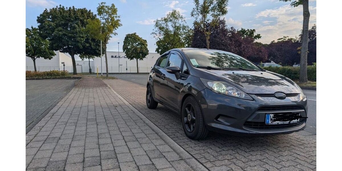 Ford Fiesta 239.000 km 2.350 &euro; Wesel 46483