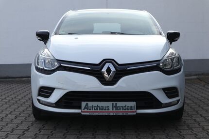 Renault Clio 71.400 km 8.490 &euro; Moers 47443