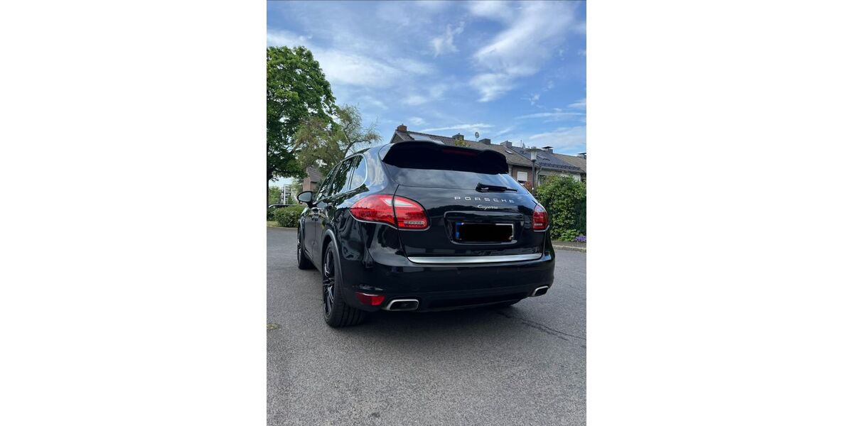 Porsche Cayenne 221.450 km 19.999 &euro; Krefeld 47829