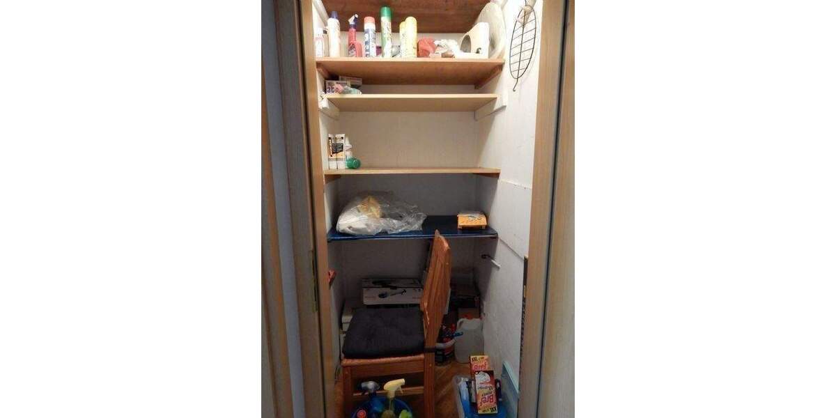 Etagenwohnung Krefeld Fischeln - 3 Zimmer, 82 m&sup2;, 185.000&euro; | Angebot:24789625