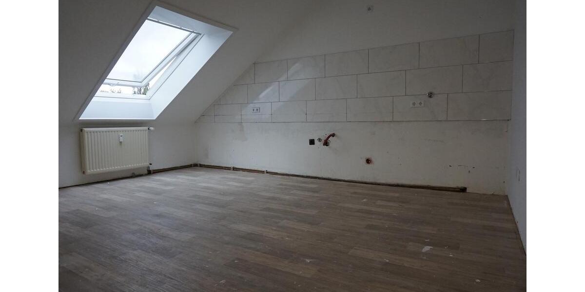 5,8% Rendite sofort - 4 Zimmer Wohnung in Duisburg Meiderich 4 zimmer