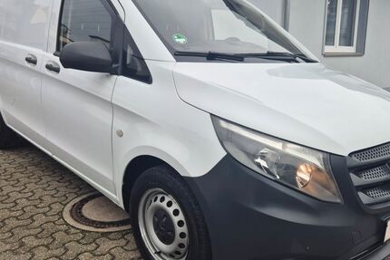 Mercedes-Benz Vito 190.000 km 8.450 &euro; Düsseldorf 40591