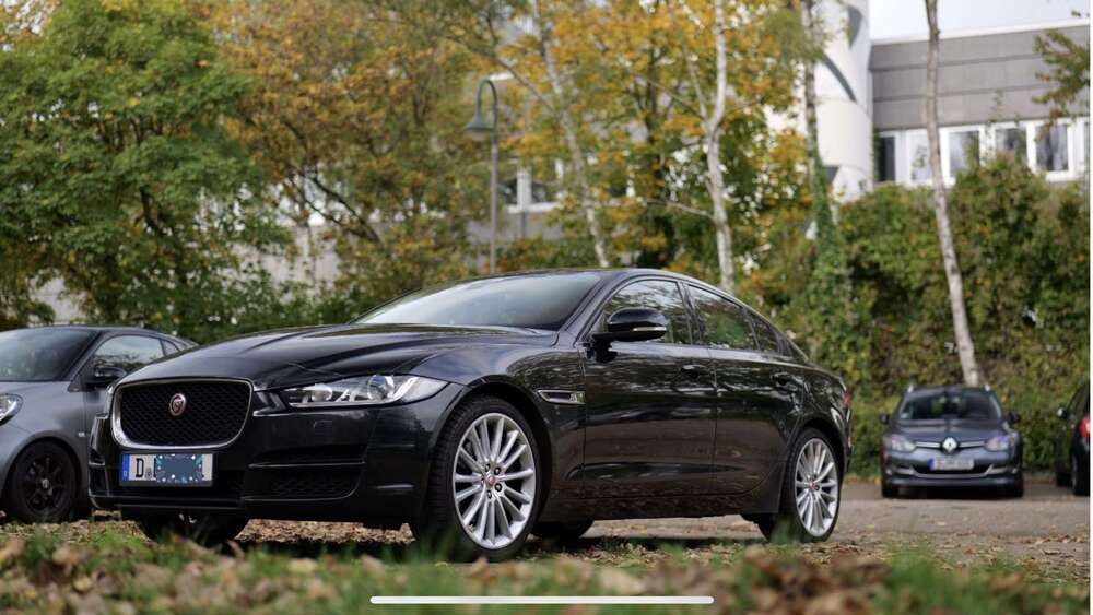 Jaguar XE 135.850 km 13.100 &euro; Düsseldorf 40233