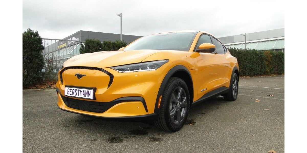 Ford Mustang Mach-E 13.500 km 34.980 &euro; Düsseldorf 40589