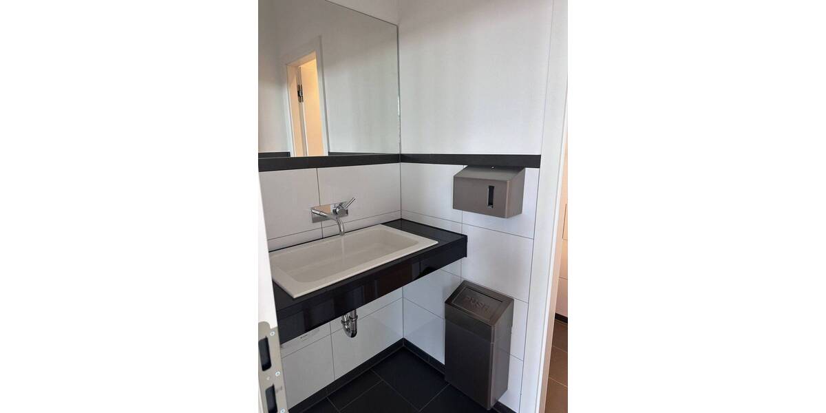 Gewerbeobjekt Krefeld Kempener Feld/Baakeshof - 4.092&euro; | Angebot:26890938