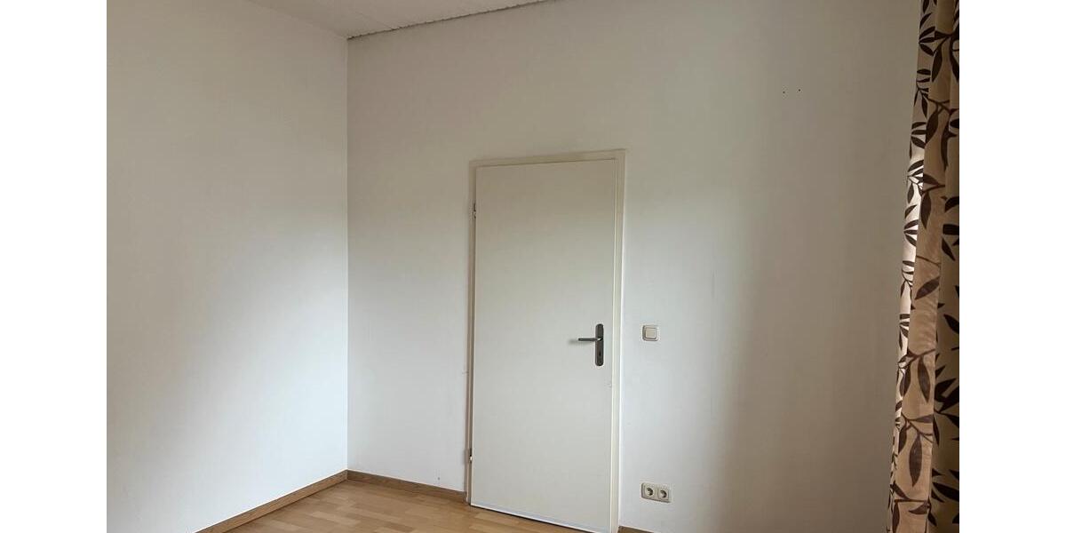 Etagenwohnung Mülheim an der Ruhr Broich - 3 Zimmer, 108 m&sup2;, 900&euro; | Angebot:25414930