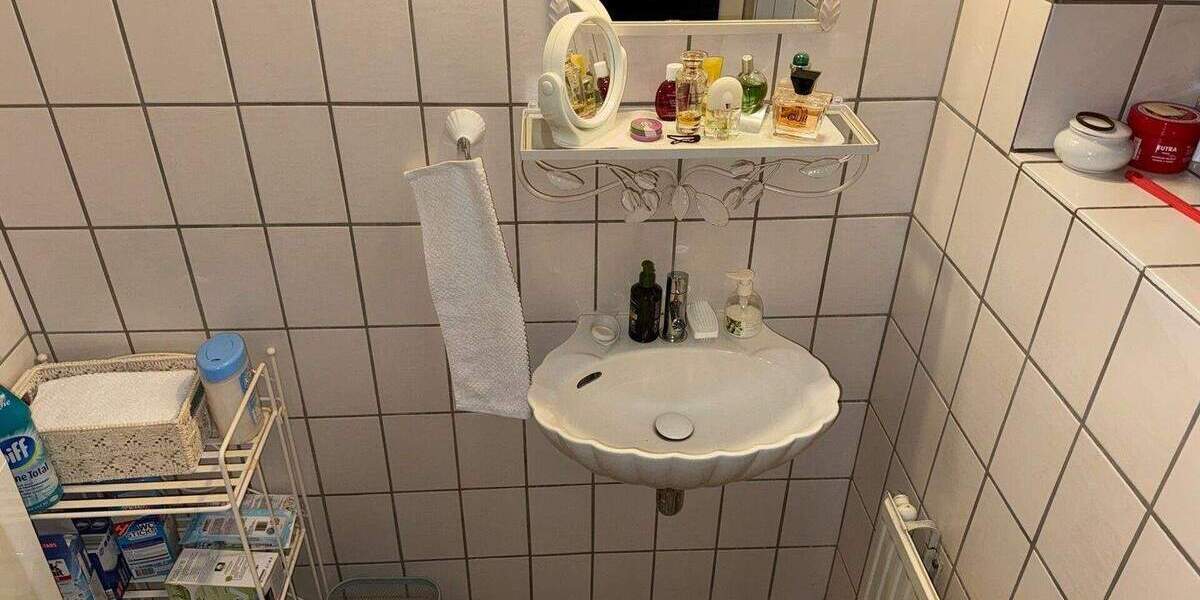 Doppelhaushälfte Krefeld Inrath/Kliedbruch - 4 Zimmer, 126 m&sup2;, 378.000&euro; | Angebot:24712562