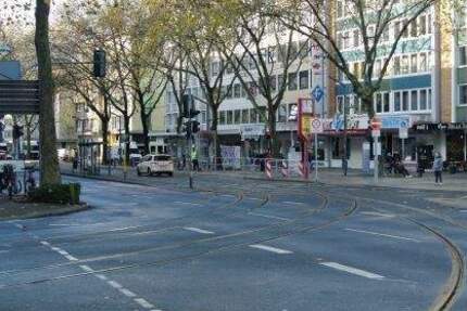 Mülheim-Mitte Einkaufspassage- Ladenlokal ehemaliger Lebensmittelbetrieb mit Untergeschossen als Lagerflächen 1 zimmer