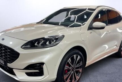 Ford Kuga 33.200 km 22.880 &euro; Recklinghausen 45659