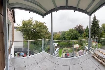 Schöne 3-Zimmer-Wohnung mit Balkon in Mülheim Winkhausen zimmer