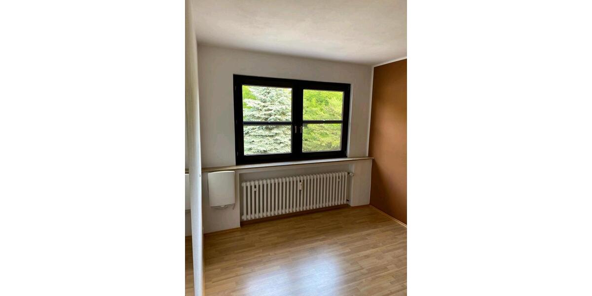 2,5-Zimmer-Wohnung EinbaukücheBalkon 2.5 zimmer