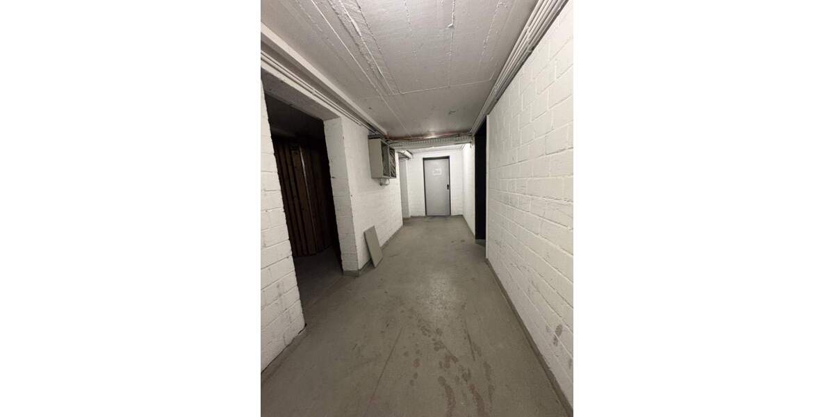 Bezugsfertige Wohnung wartet auf klugen Investor. 3 zimmer