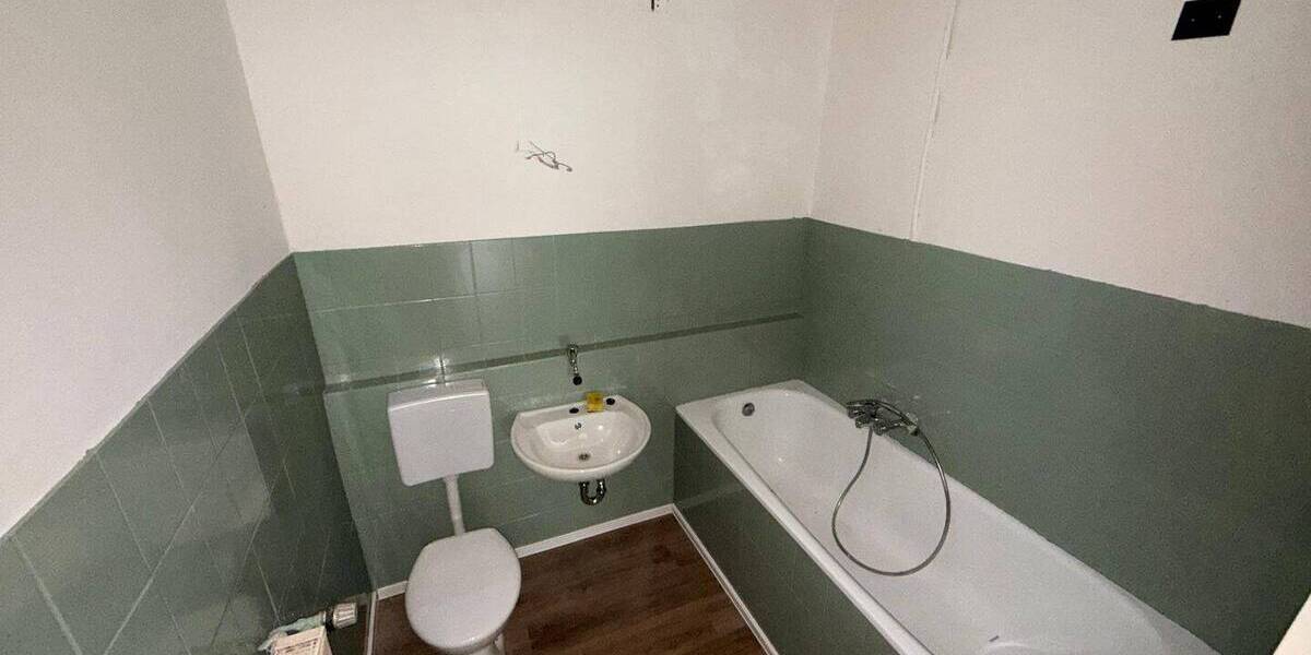 Etagenwohnung Gelsenkirchen Rotthausen - 3 Zimmer, 73 m&sup2;, 695&euro; | Angebot:26037936