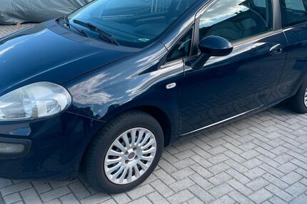 Fiat Punto 101.676 km 4.000 &euro; Neukirchen-Vluyn 47506