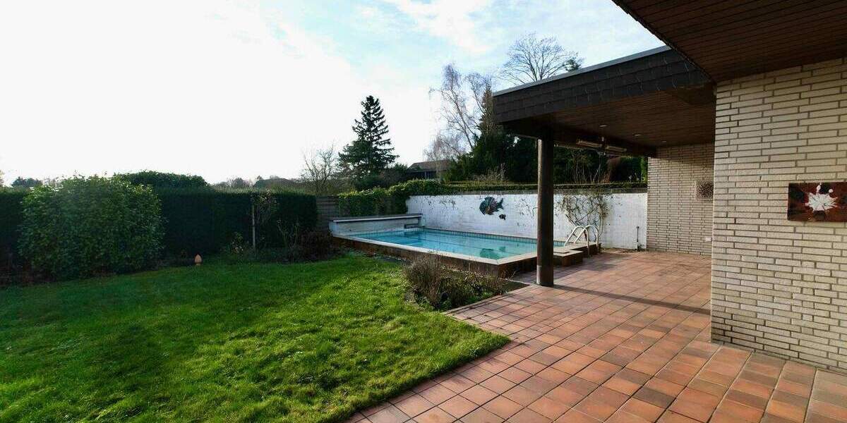 Premium-Grundstück mit Architektenbungalow und unverbaubarem Blick in Meerbusch-Büderich! 5 zimmer