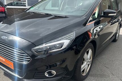 Ford S-Max 284.600 km 10.980 &euro; Düsseldorf 40549